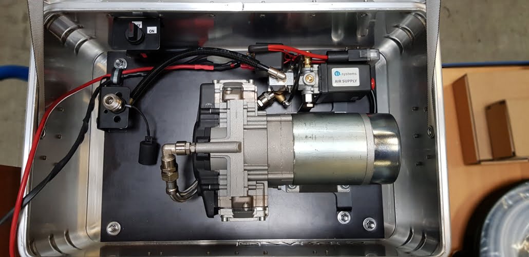 ti.systems Kompressor-System in Zarges Kiste